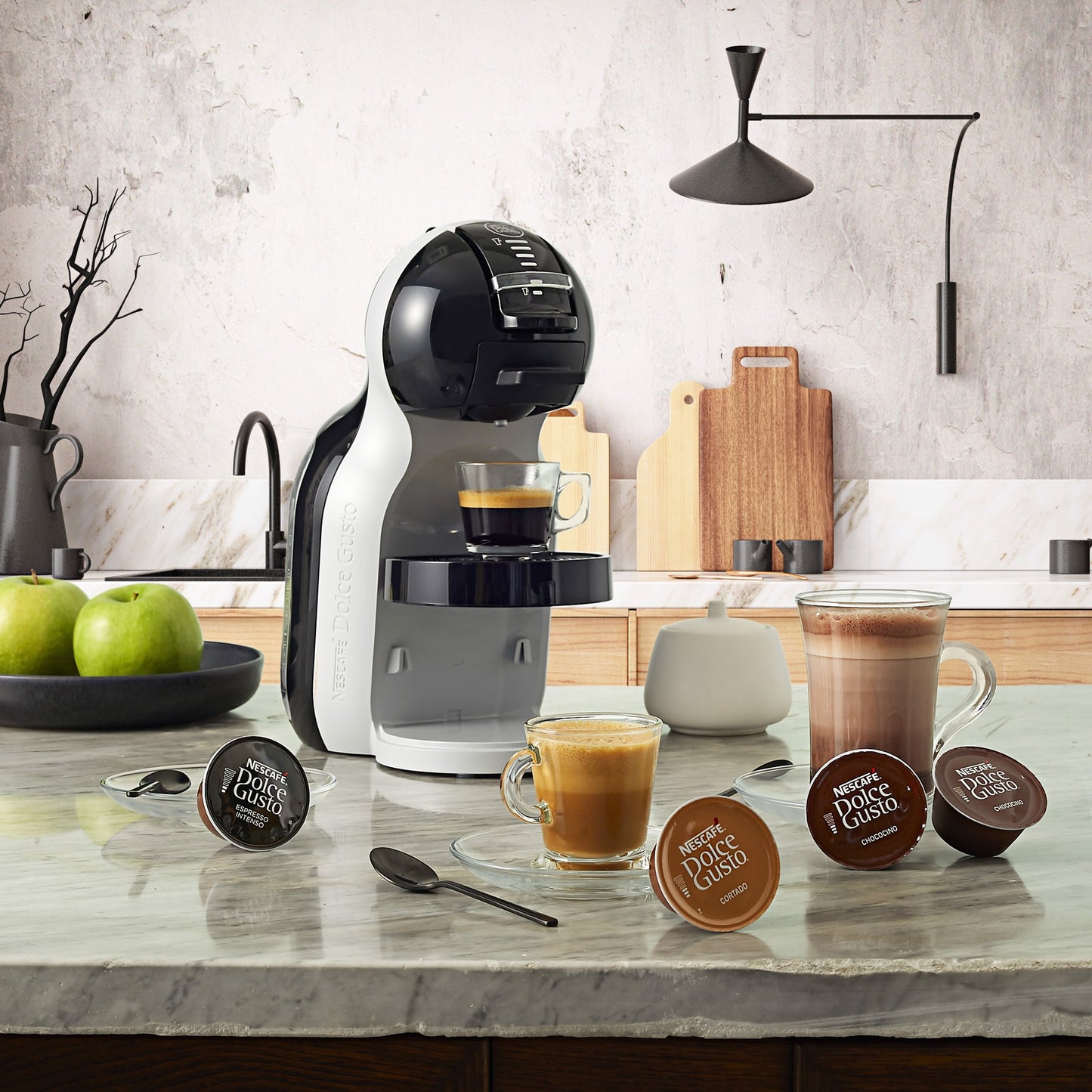 DeLonghi Nescafé Dolce Gusto Mini Me EDG155.BG - Nero/Grigio + 50 Capsule Caffè Di Trapani in OMAGGIO