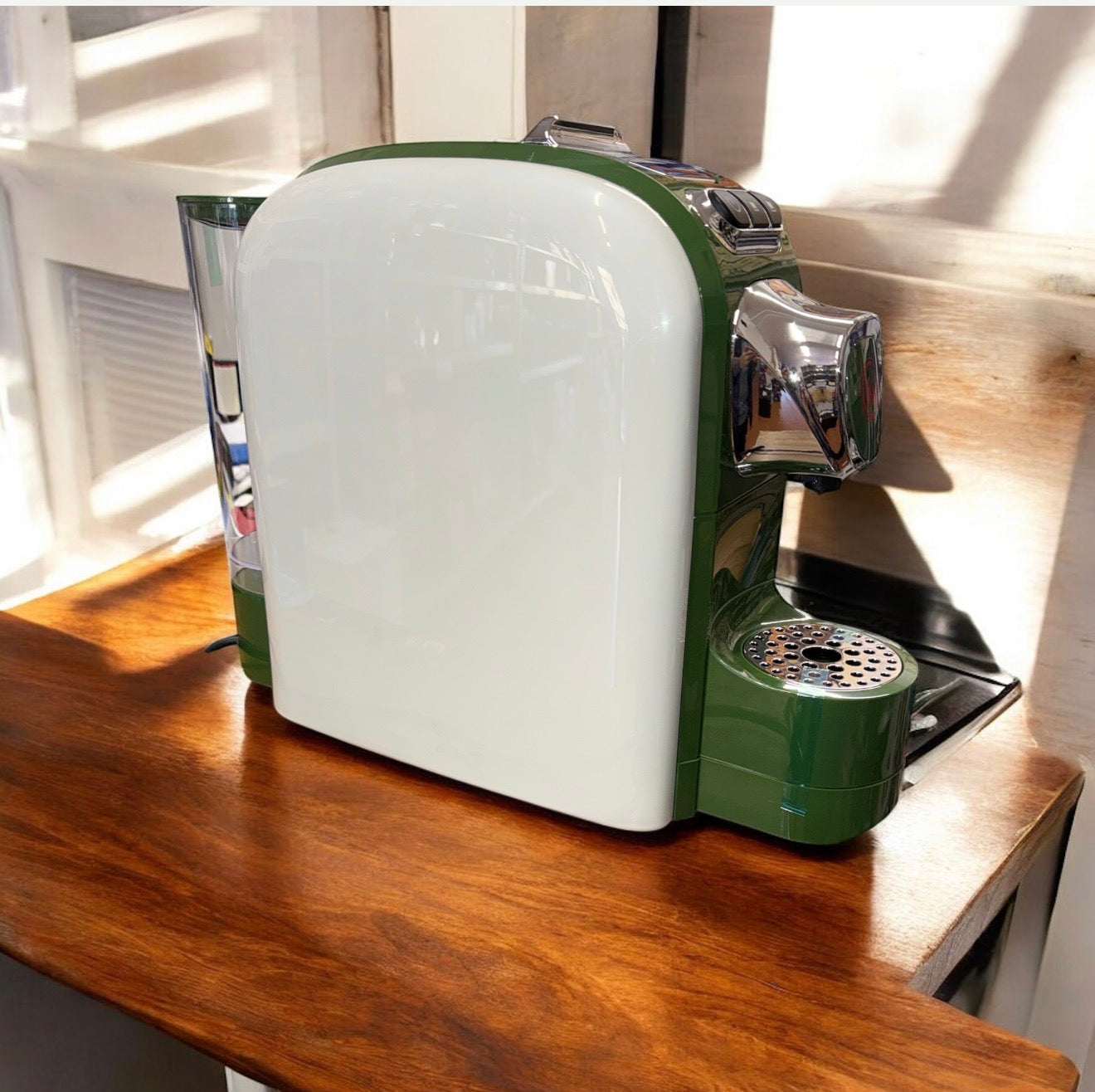 MiTo | macchina caffè a cialde ese| Colore: VERDE / BIANCO